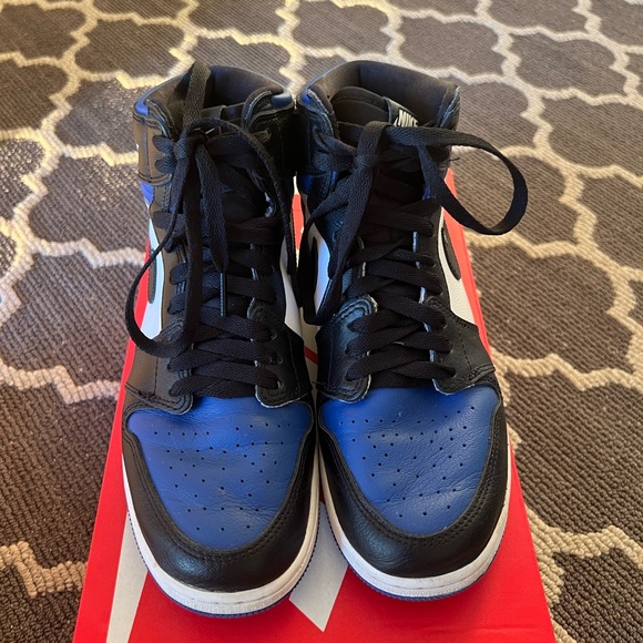 air jordan 1 retro mid og royal toe
